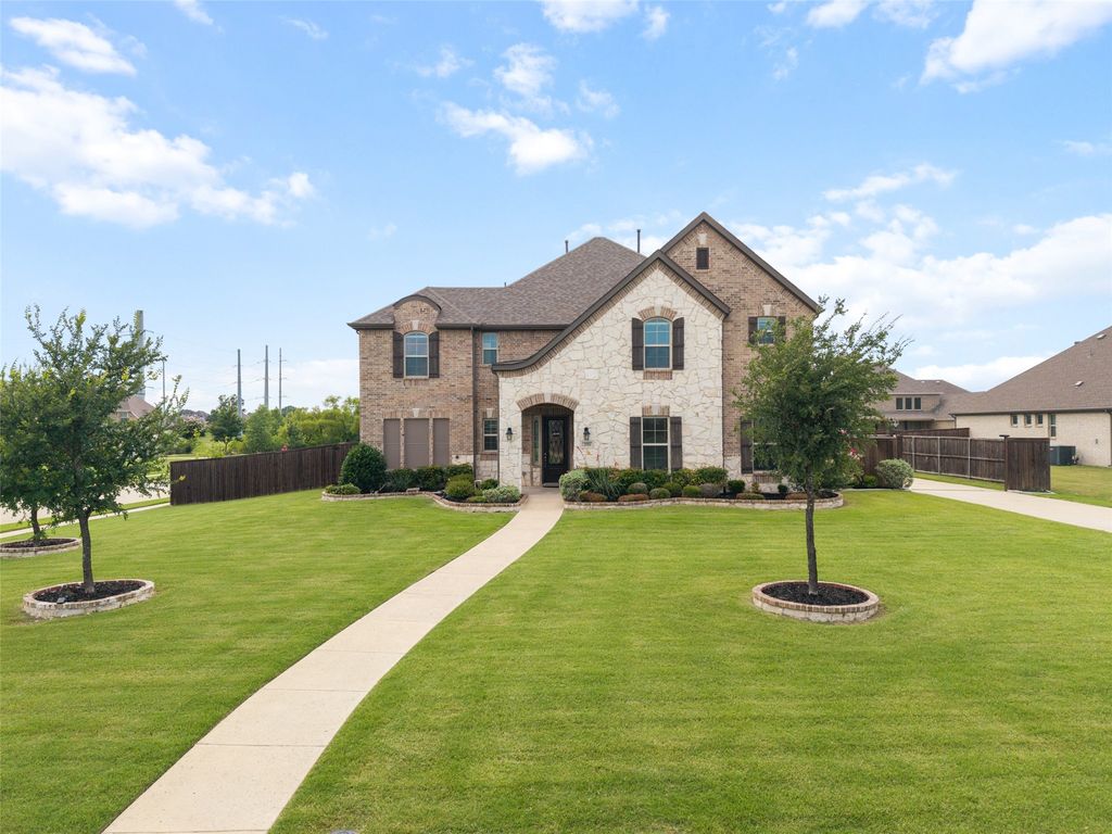295 Crystal Cove, Sunnyvale, TX 75182