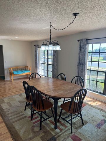 2002 E TIMBERLANE DRIVE, Plant City, FL 33563