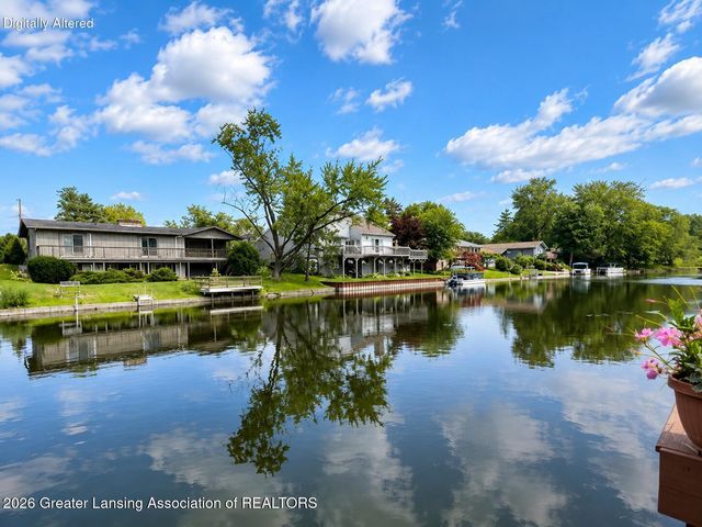 10238 Lafayette Lane, Dimondale, MI 48821