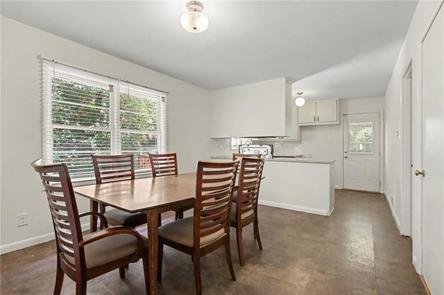 2213 Doris Drive, Decatur, GA 30034