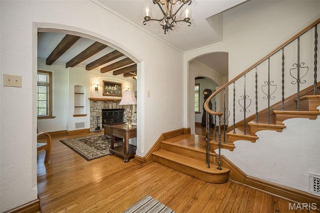 735 River Hills Drive, Fenton, MO 63026