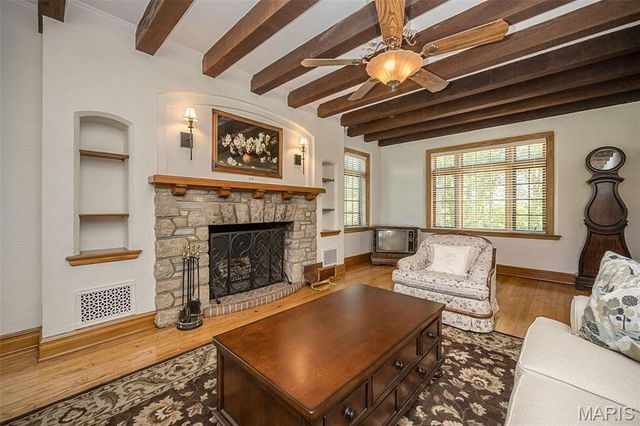 735 River Hills Drive, Fenton, MO 63026