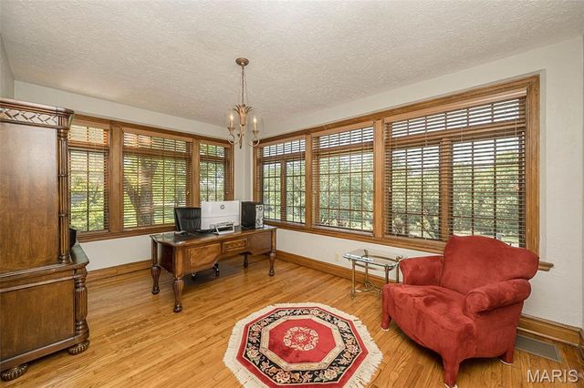 735 River Hills Drive, Fenton, MO 63026