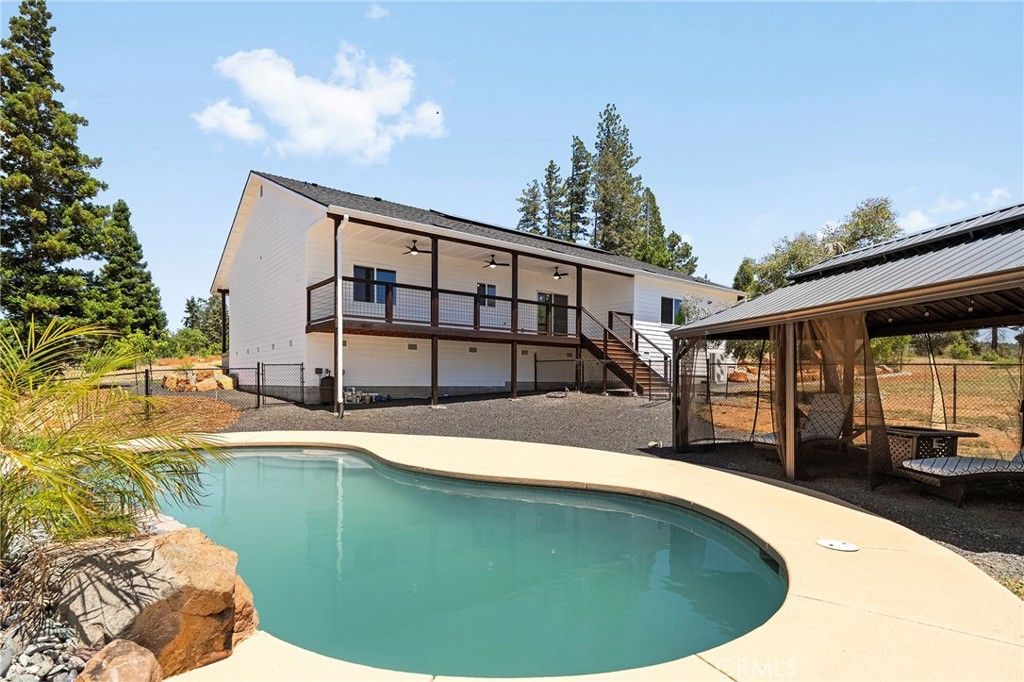 Image 2 of property listing at 1682 Sweetbriar Lane, Paradise, CA 95969