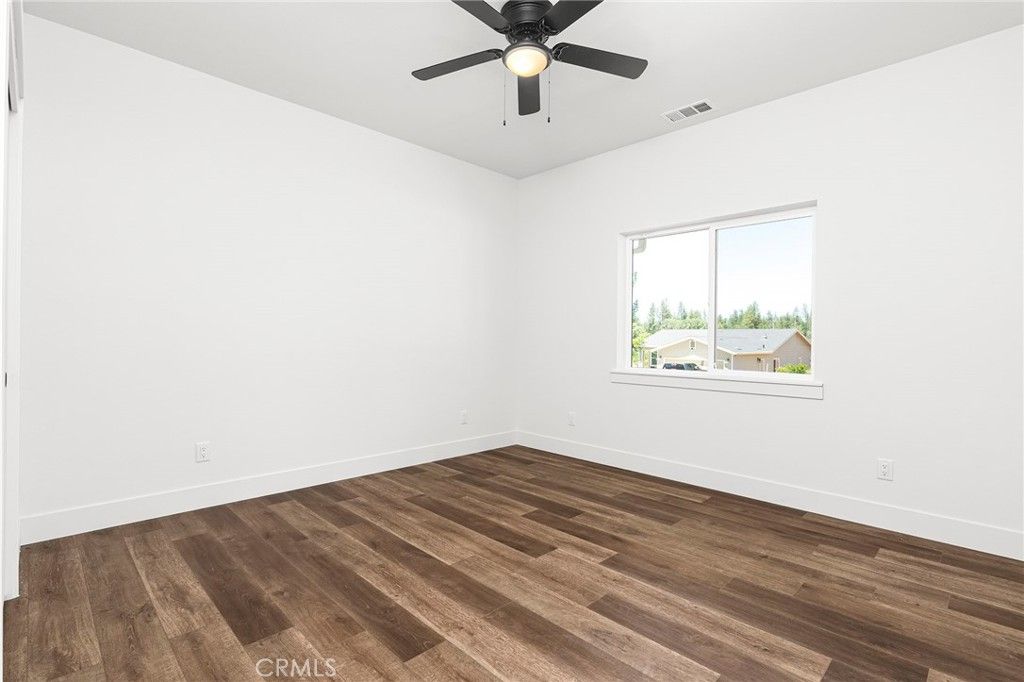 Image 27 of property listing at 1682 Sweetbriar Lane, Paradise, CA 95969