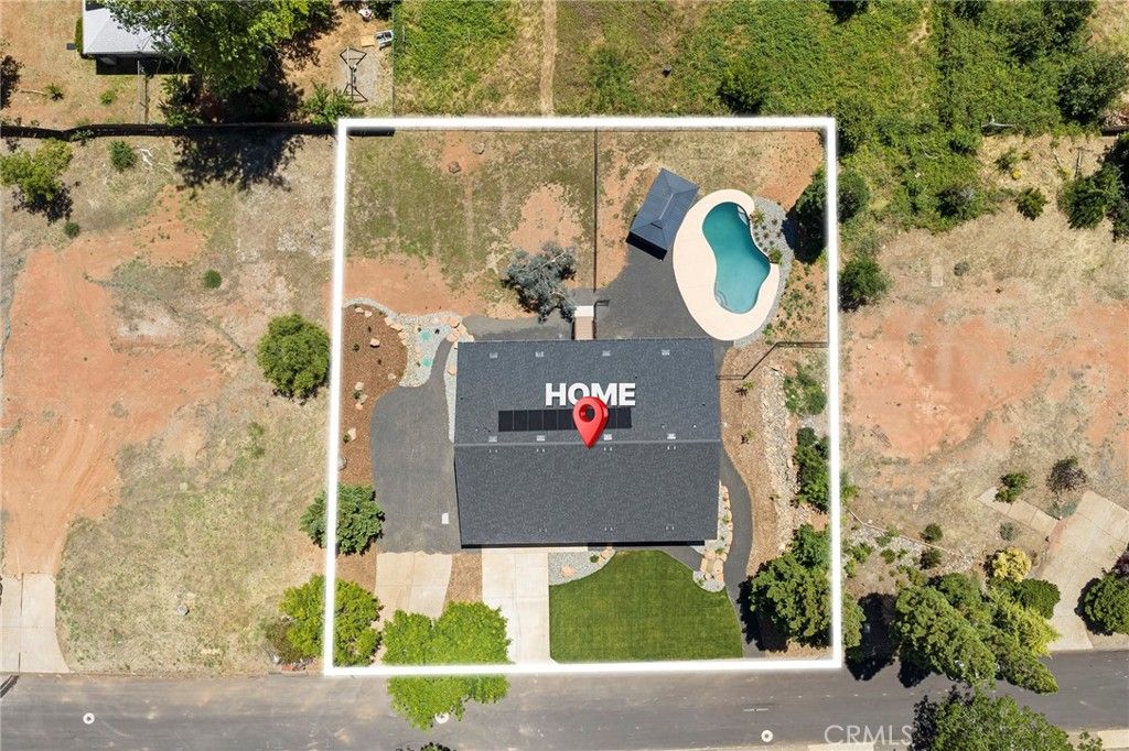 Image 3 of property listing at 1682 Sweetbriar Lane, Paradise, CA 95969