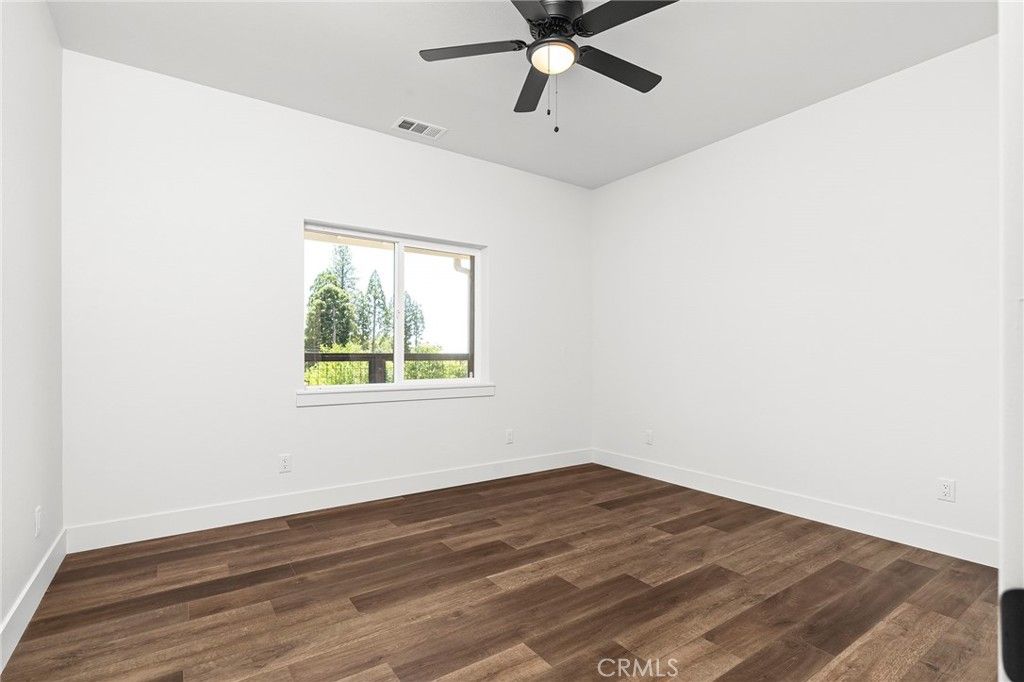 Image 30 of property listing at 1682 Sweetbriar Lane, Paradise, CA 95969
