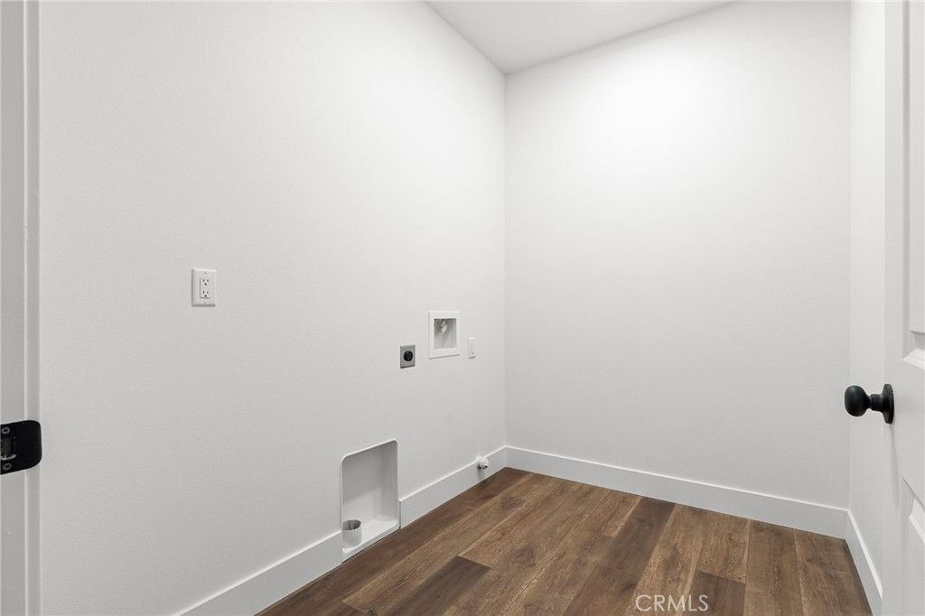 Image 32 of property listing at 1682 Sweetbriar Lane, Paradise, CA 95969