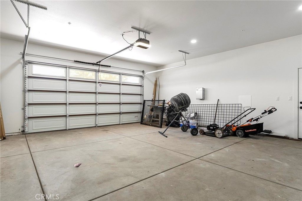 Image 33 of property listing at 1682 Sweetbriar Lane, Paradise, CA 95969