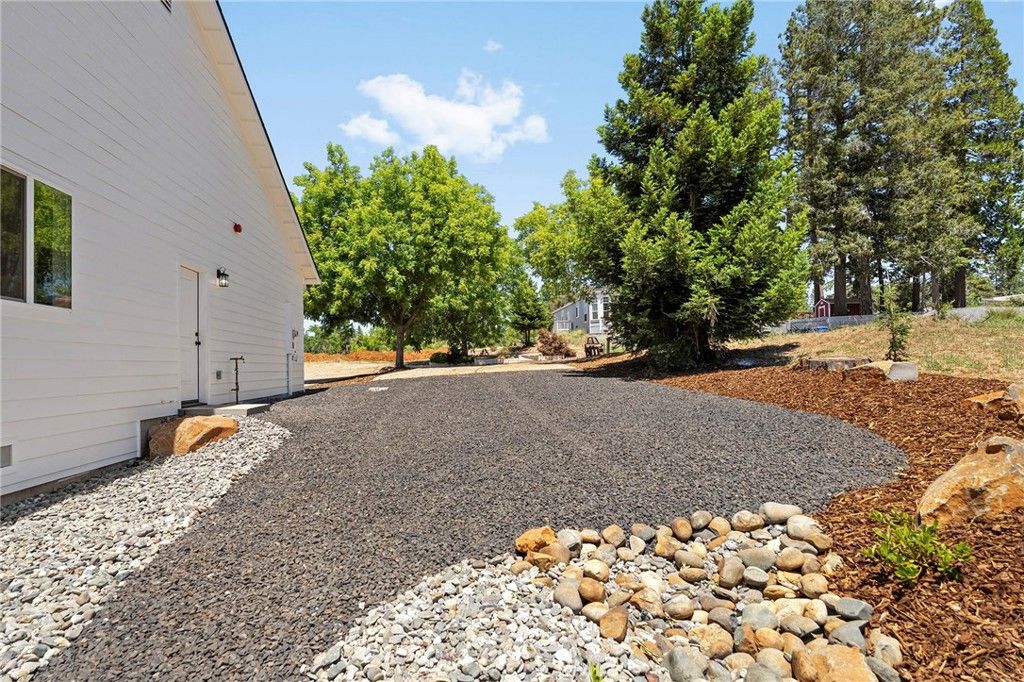 Image 45 of property listing at 1682 Sweetbriar Lane, Paradise, CA 95969