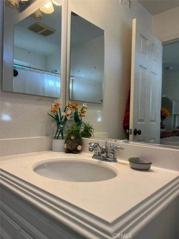 350 Flyers, Tustin, CA 92782