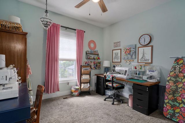 1107 S Brooks Avenue, Ozark, MO 65721