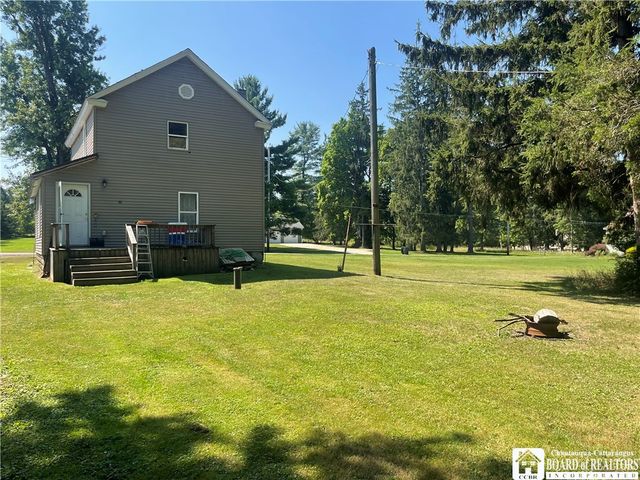 2256 Willard Street Extension, Ellicott, NY 14701