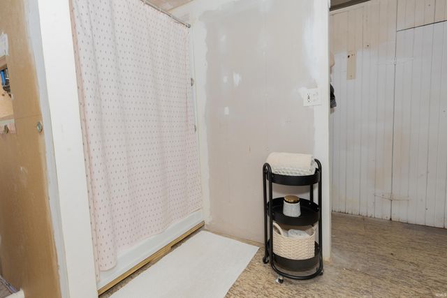 103 S Welworth Avenue, Evansville, IN 47714