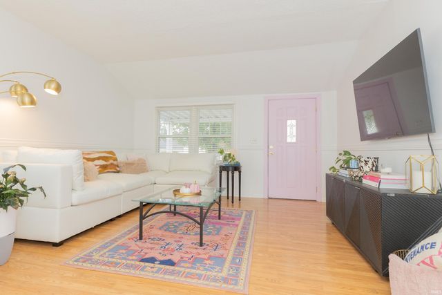 103 S Welworth Avenue, Evansville, IN 47714