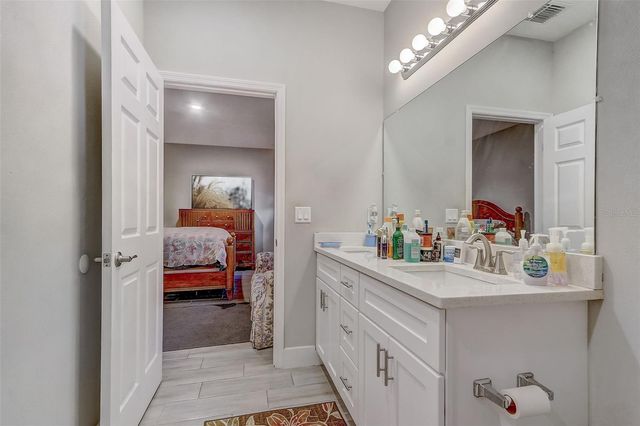 309 E 13TH STREET, Apopka, FL 32703