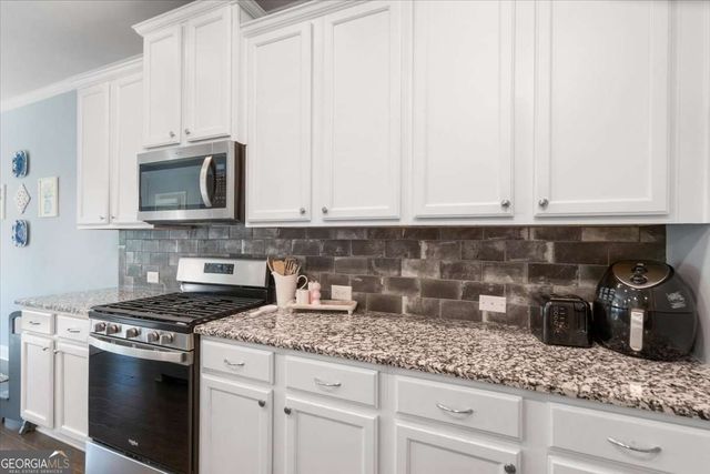 64 Heron Court, Jefferson, GA 30549