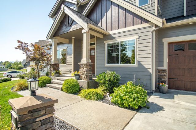 2120 S Selkirk Dr, Spokane Valley, WA 99016