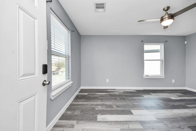 618 Maple Way A-B, Houston, TX 77015