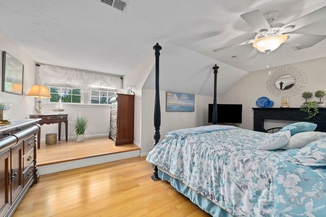 16 Hayloft Lane 16, Marshfield, MA 02050