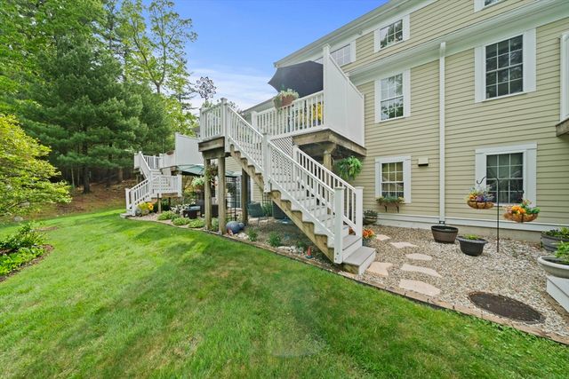 16 Hayloft Lane 16, Marshfield, MA 02050