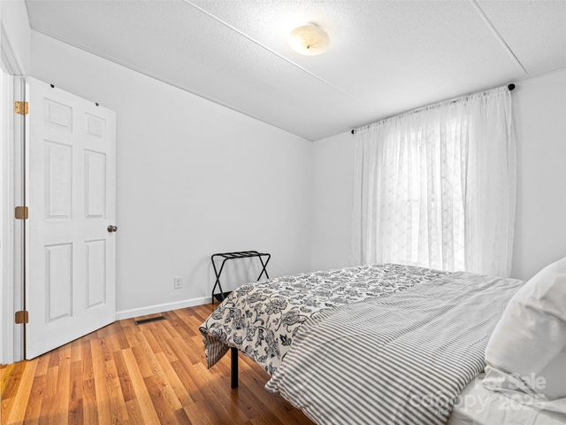 46 Misty Ridge Lane, Leicester, NC 28748