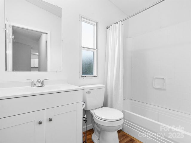 46 Misty Ridge Lane, Leicester, NC 28748