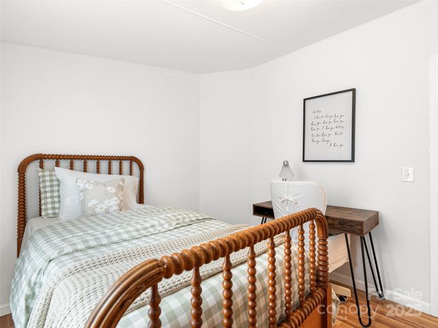 46 Misty Ridge Lane, Leicester, NC 28748