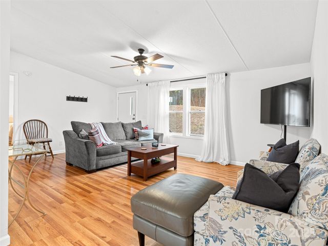 46 Misty Ridge Lane, Leicester, NC 28748