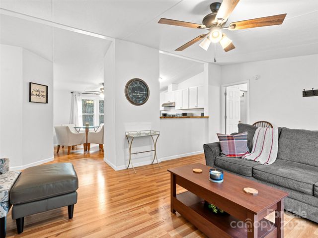 46 Misty Ridge Lane, Leicester, NC 28748