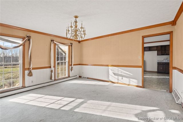 6810 Appleleaf Lane, Sellersburg, IN 47172