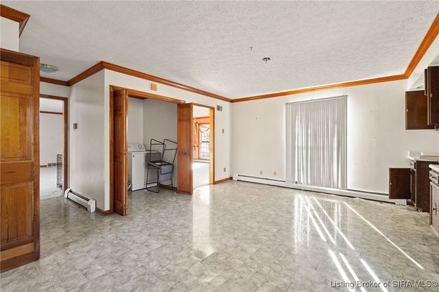 6810 Appleleaf Lane, Sellersburg, IN 47172