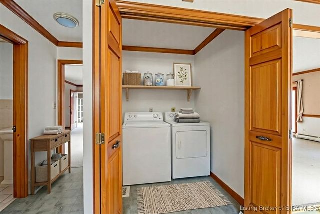 6810 Appleleaf Lane, Sellersburg, IN 47172