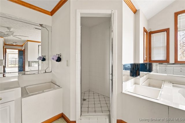 6810 Appleleaf Lane, Sellersburg, IN 47172