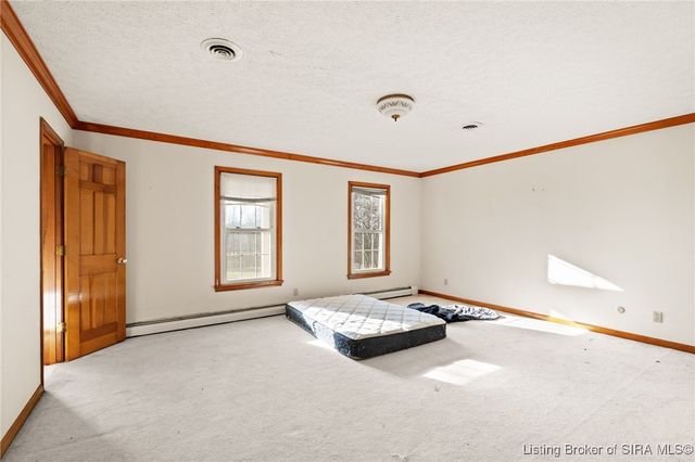 6810 Appleleaf Lane, Sellersburg, IN 47172