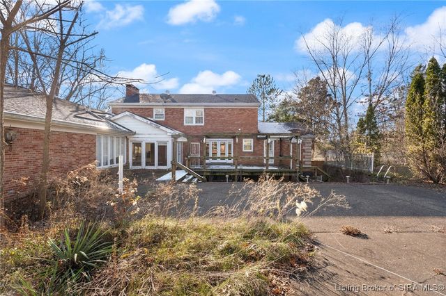 6810 Appleleaf Lane, Sellersburg, IN 47172