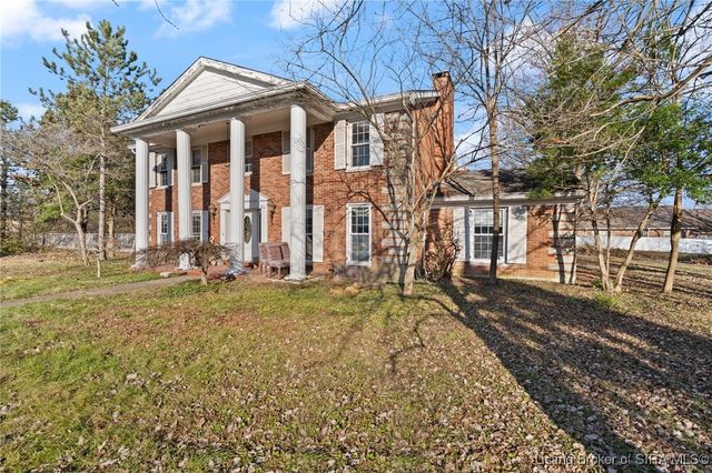 6810 Appleleaf Lane, Sellersburg, IN 47172