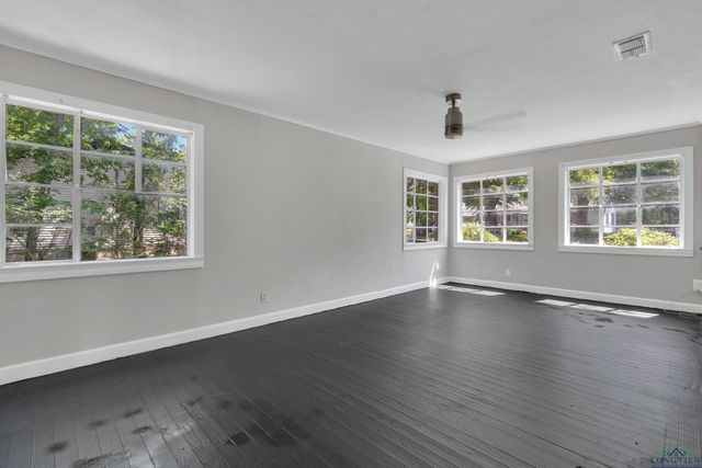 1207 Lettie St., Longview, TX 75601