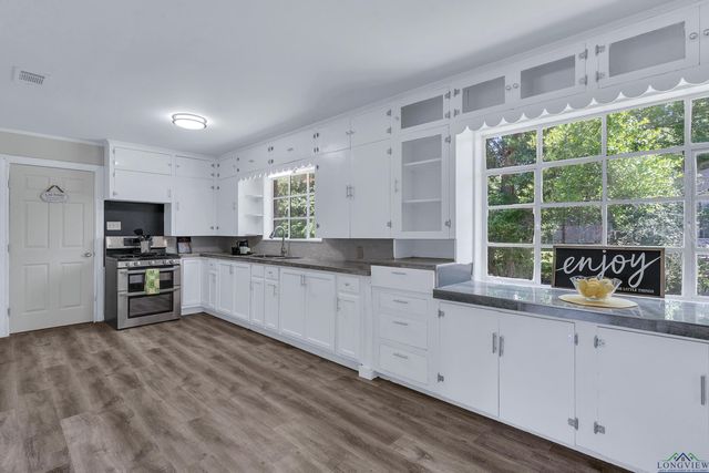 1207 Lettie St., Longview, TX 75601