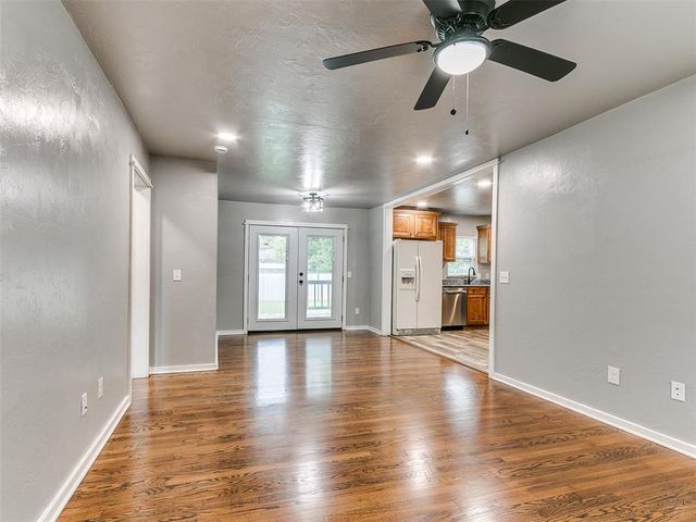 208 W Jacobs Drive, Midwest City, OK 73110