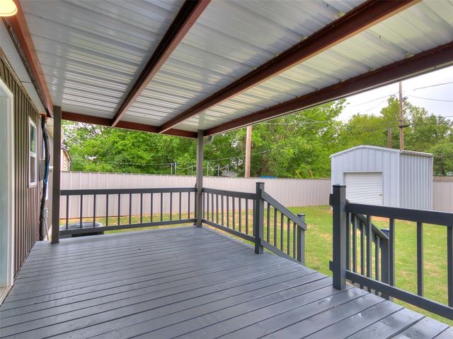 208 W Jacobs Drive, Midwest City, OK 73110