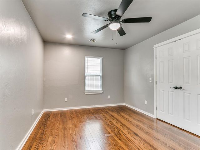 208 W Jacobs Drive, Midwest City, OK 73110