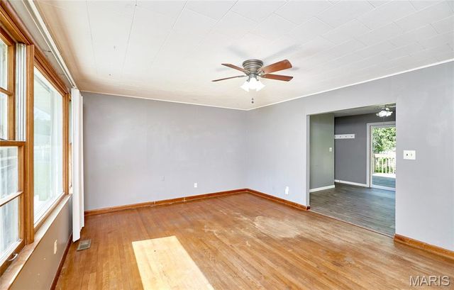 503 McKinley Avenue, Warrenton, MO 63383