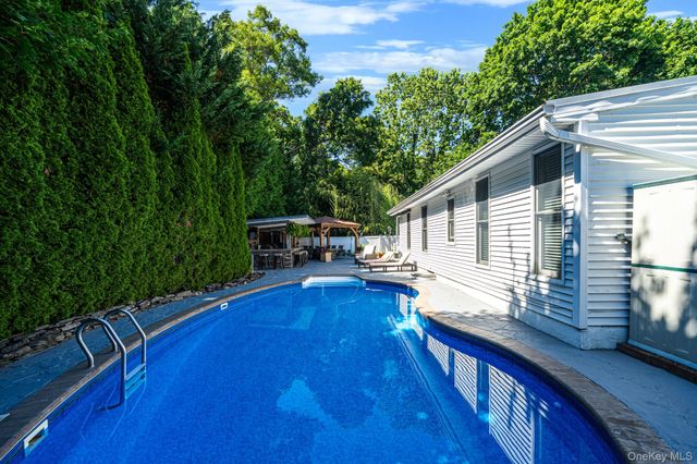 106 Craft Road, Centereach, NY 11720