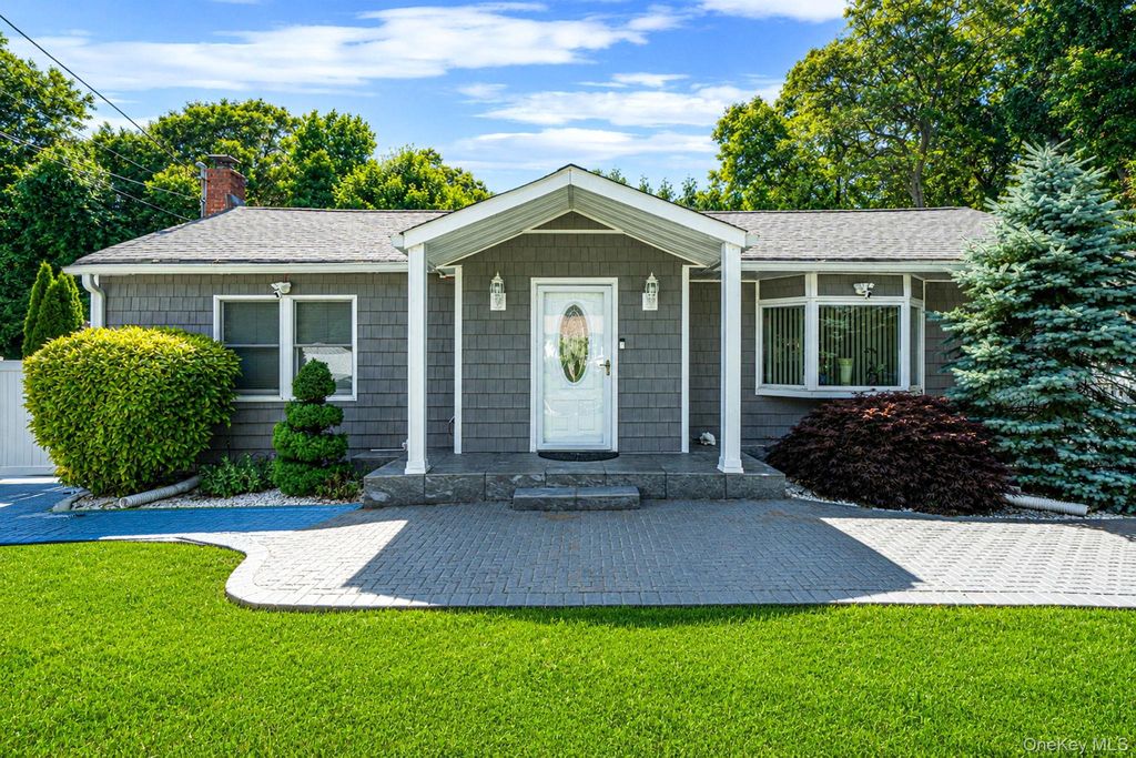 106 Craft Road, Centereach, NY 11720