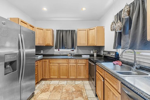 165 Briggs Street, Providence, RI 02905