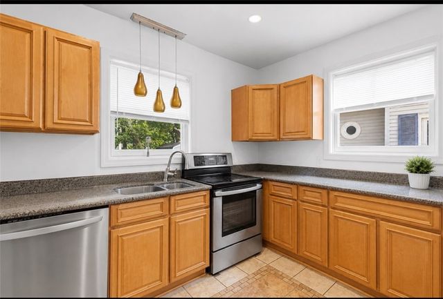 165 Briggs Street, Providence, RI 02905