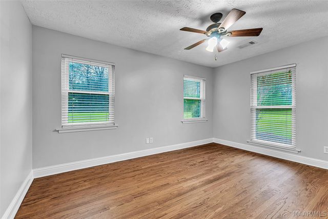 1609 Chapel Road, Wetumpka, AL 36092