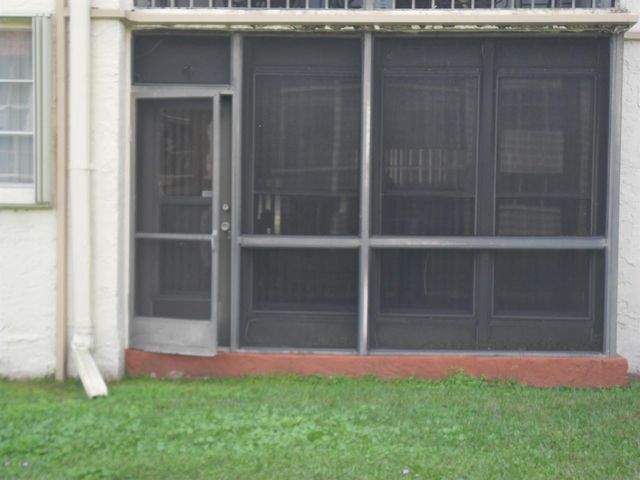 681 S Hollybrook Drive 105, Pembroke Pines, FL 33025