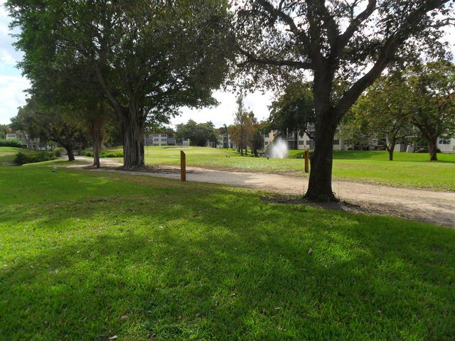 681 S Hollybrook Drive 105, Pembroke Pines, FL 33025